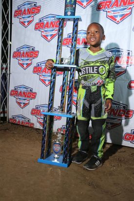 MICHAEL TERRY 5 under novice 2017 title