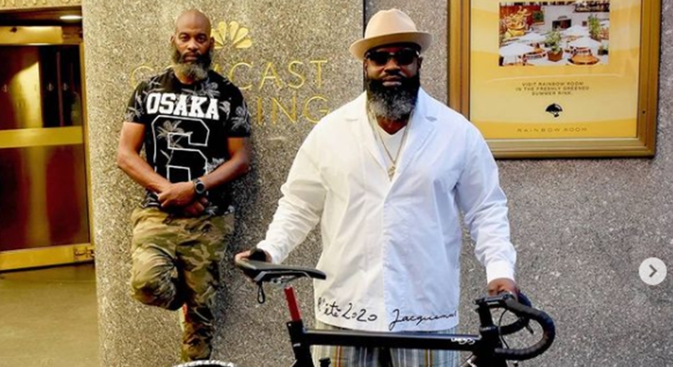 black thought line 3 bikes